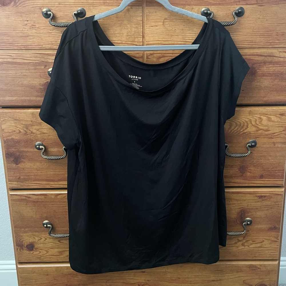 Torrid Off-the-Shoulder Black Active Wear Top